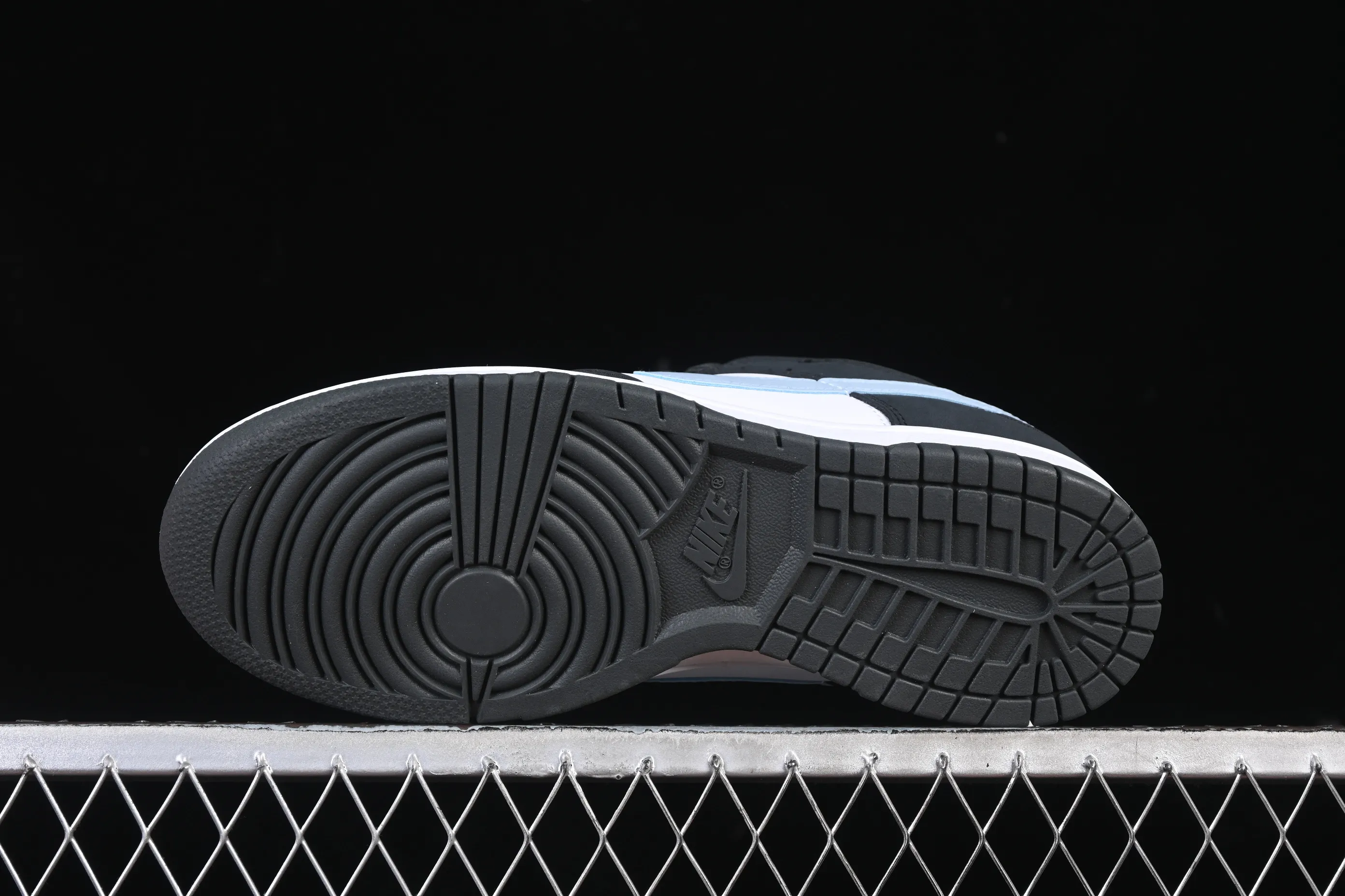 All categories Nk SB Dunk series Nk SB Dunk Low low-top sneakers N version Nike SB Dunk Low white anthracite low-top casual sneakers IB3079-100